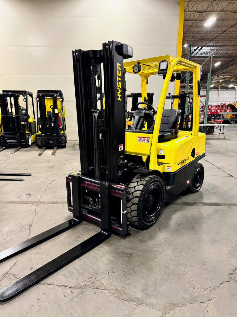 2017 HYSTER H60FT 6000 LB DIESEL FORKLIFT PNEUMATIC 86/181" 3 STAGE ...