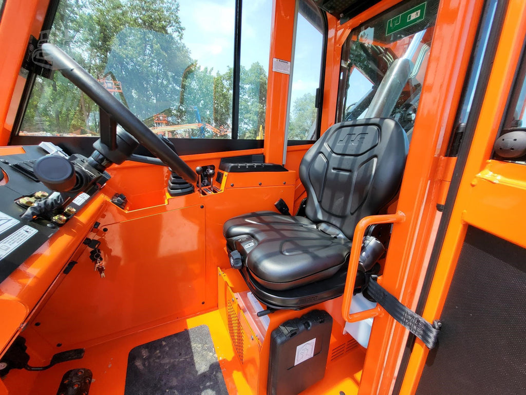 2024 SKYTRAK 10054 10000 LB DIESEL TELESCOPIC FORKLIFT TELEHANDLER