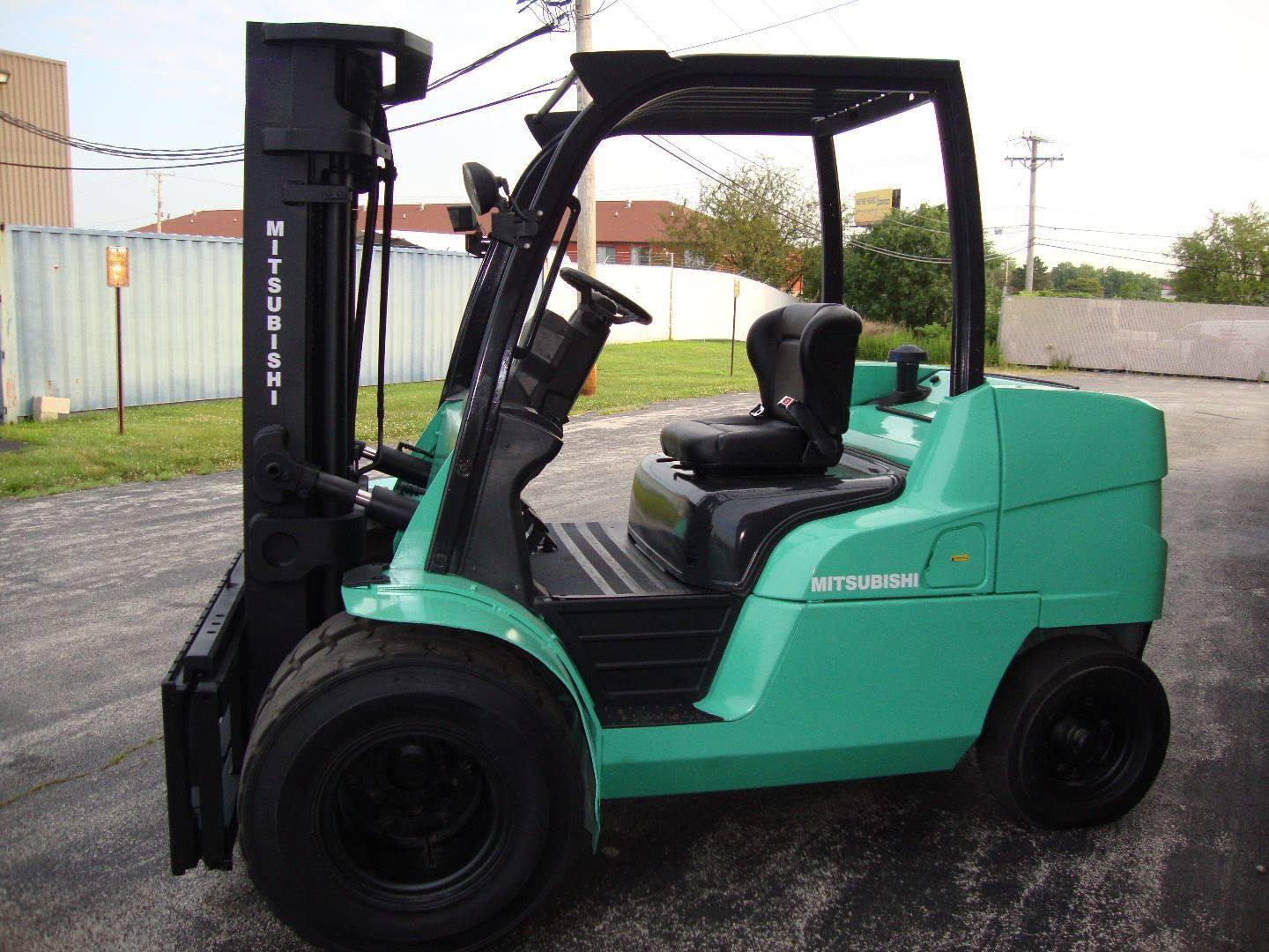 2012 MITSUBISHI FD45N 9000 LB DIESEL FORKLIFT PNEUMATIC 91/187