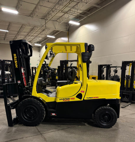 2021 HYSTER H100FT 10000 LB DIESEL FORKLIFT PNEUMATIC 95/185" 3 STAGE MAST SIDE SHIFTER 982 HOURS STOCK # BF9365539-BUF
