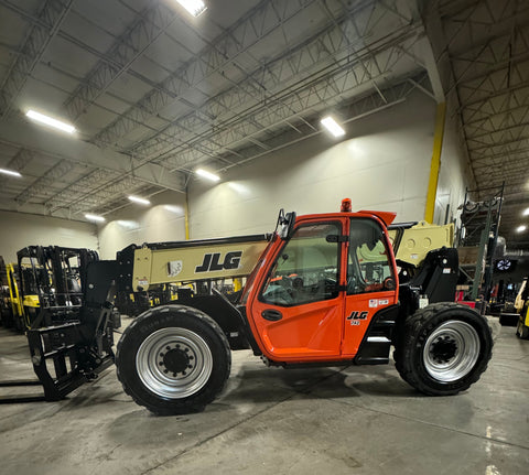 2018 JLG 742 7000 LB DIESEL TELESCOPIC FORKLIFT TELEHANDLER ENCLOSED HEATED CAB 4WD 3271 HOURS STOCK # BF9767529-BUF