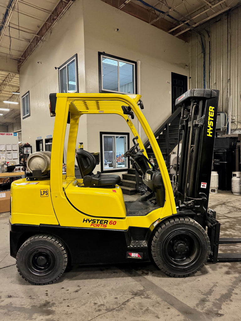 2019 HYSTER H60FT 6000 LB LP GAS FORKLIFT PNEUMATIC 90/188