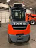 2021 TOYOTA 8FD45U 10000 LB DIESEL FORKLIFT ENCLOSED CAB WITH HEAT/AC PNEUMATIC 92/187 3 STAGE MAST SIDE SHIFTING FORK POSITIONER 60" FORKS ONLY 1,162 HOURS STOCK # BF9359549-BUF