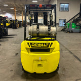 2025 DEWALT LIFT TRUCK DDFP-25 NON-COMPUTERIZED NISSAN K25 DUAL FUEL (can run on Gasoline or Propane) 5000 LB CAPACITY SOLID PNEUMATIC TIRES 83/185" LIFT HEIGHT 3 STAGE MAST SIDE SHIFTING FORK POSITIONER 2000hr/2YR WARRANTY STOCK # BF9228579-BUF