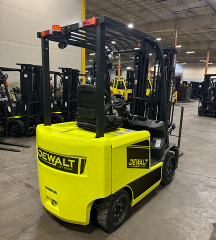 2024 DeWalt Lift Truck DEC-425