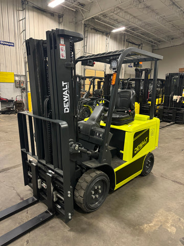 2024 DeWalt Lift Truck DEC-425