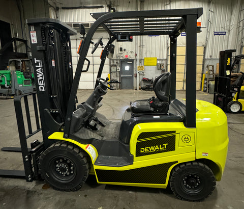 2024 DeWalt Lift Truck DEP-25