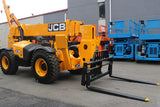 2018 JCB 514-56 14000 LB DIESEL TELESCOPIC FORKLIFT TELEHANDLER OUTRIGGERS 3098 HOURS STOCK # BF91048169-NLE