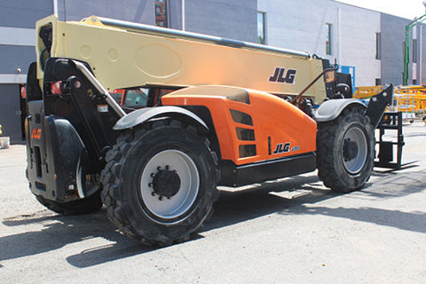 2020 JLG 1055