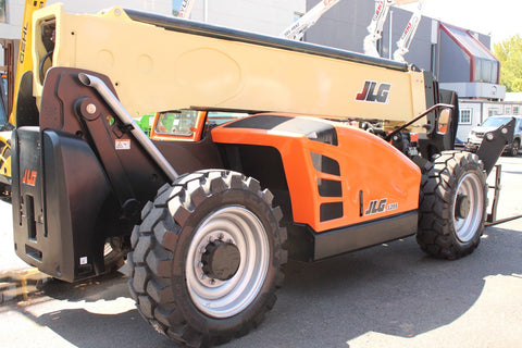 2018 JLG 1255