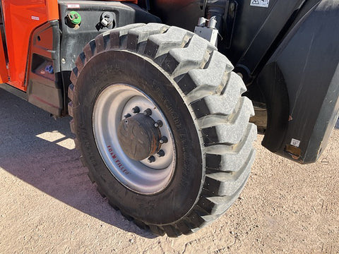 2019 JLG 1255