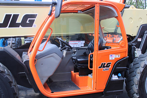 2016 JLG 1255