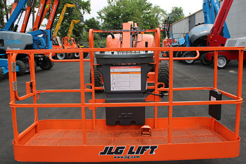 2016 JLG 600AJ