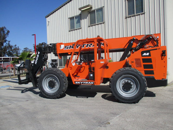 2023 SKYTRAK 10054 10000 LB DIESEL TELESCOPIC FORKLIFT TELEHANDLER 