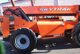 2019 JLG SKYTRAK 10054 10000 LB DIESEL TELESCOPIC FORKLIFT TELEHANDLER PNEUMATIC 4WD OUTRIGGERS ENCLOSED CAB WITH HEAT 1765 HOURS STOCK # BF9958549-NLE