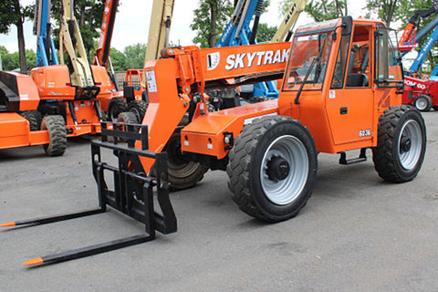 1995 SKYTRAK 6036 6000 LB DIESEL TELESCOPIC FORKLIFT TELEHANDLER PNEUMATIC 4WD HEATED CAB 1995 HOURS STOCK # BF9498529-NLE