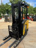 2018 YALE NDR035 3500 LB ELECTRIC FORKLIFT 95/212" 3 STAGE MAST SIDE SHIFTER 3264 HOURS STOCK # BF9139129-RIL