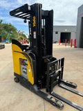 2018 YALE NDR035 3500 LB ELECTRIC FORKLIFT 95/212" 3 STAGE MAST SIDE SHIFTER 3264 HOURS STOCK # BF9139129-RIL