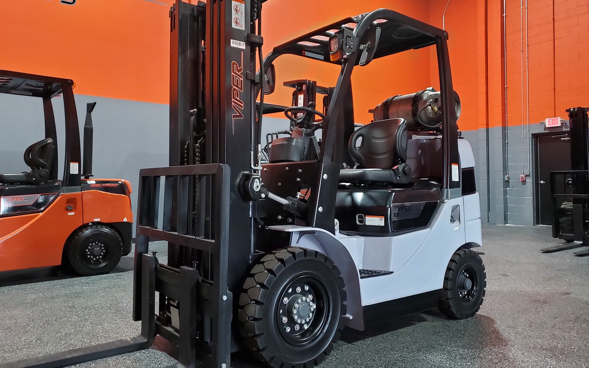 2024 VIPER FY25BCS 5500 LB DUAL FUEL FORKLIFT PNEUMATIC 85/189