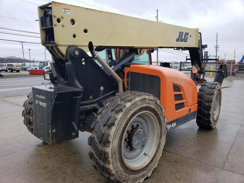 2014 JLG G10-43