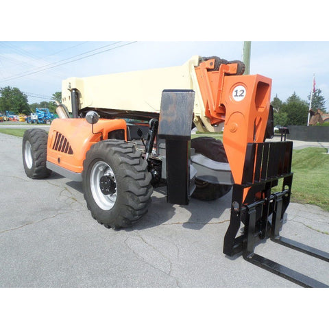 2010 JLG G12-55A