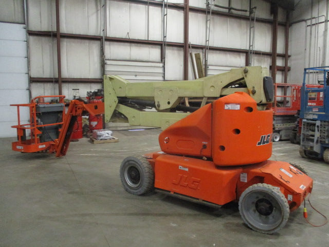 2014 JLG E450AJ Electric Articulating Boom Lift in North East, Maryland,  United States (SalvageSale Item #4809542)