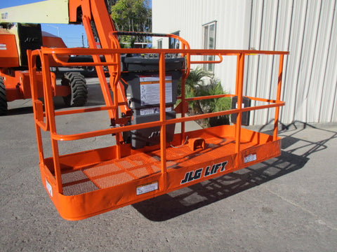 2012 JLG 800AJ