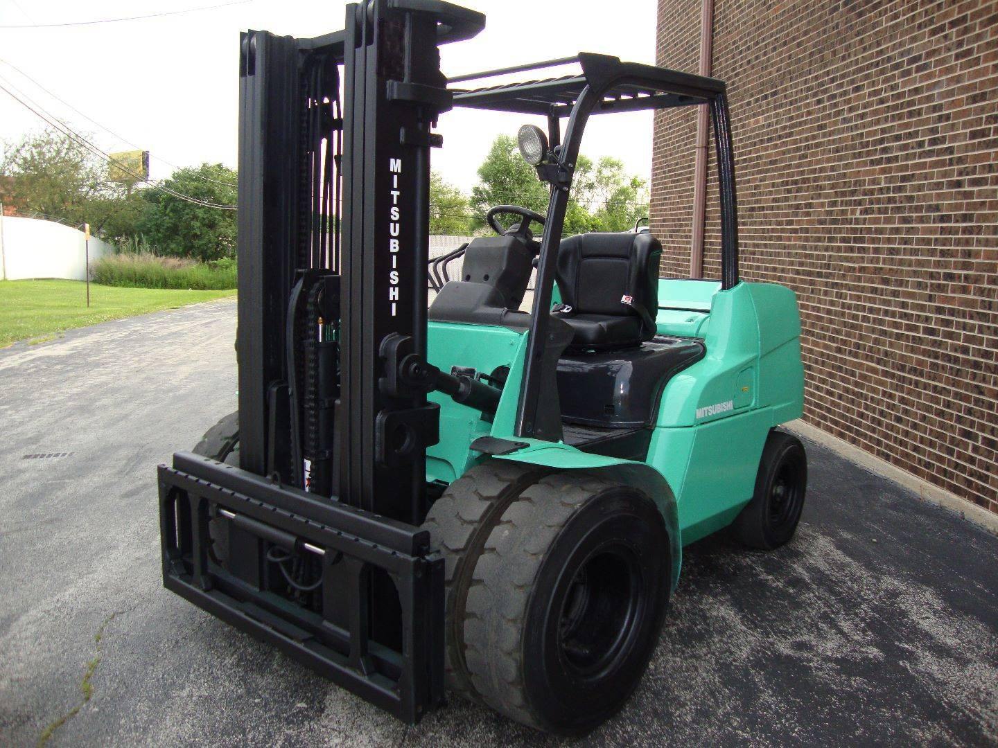 2012 MITSUBISHI FD45N 9000 LB DIESEL FORKLIFT PNEUMATIC 91/187